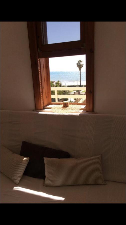 Beachfront Rooms Марина ди Рагуса Екстериор снимка