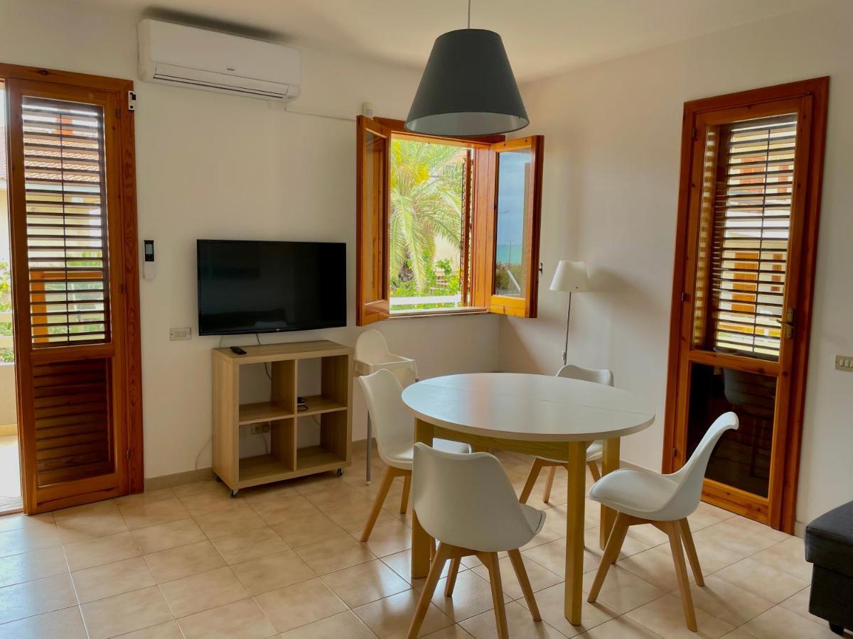 Beachfront Rooms Марина ди Рагуса Екстериор снимка